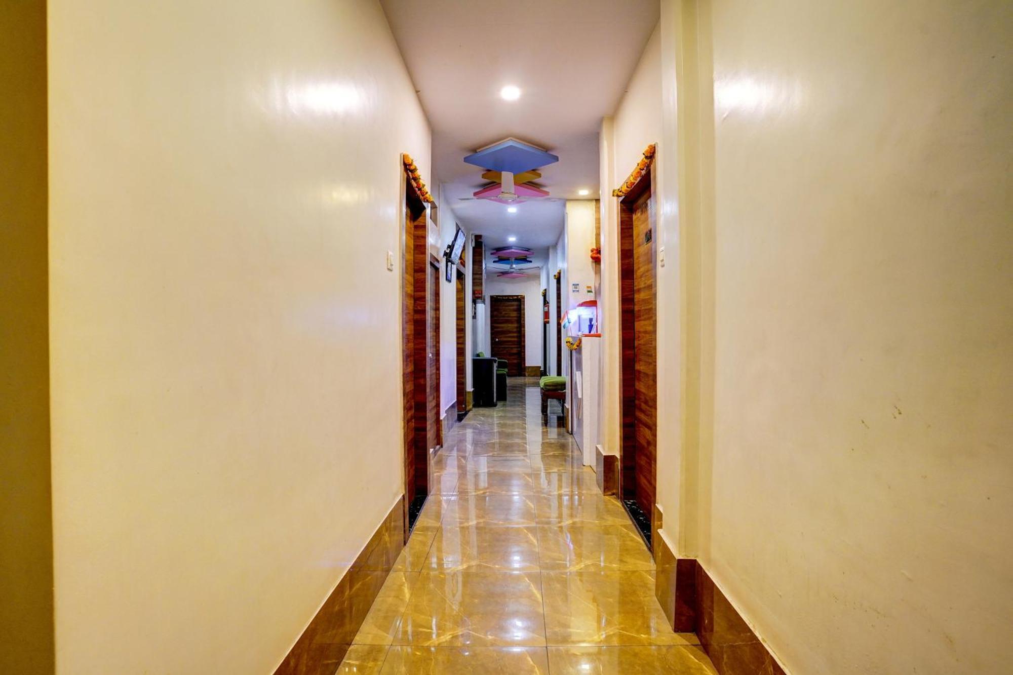 Hotel Aga Begs Mumbai Exteriör bild