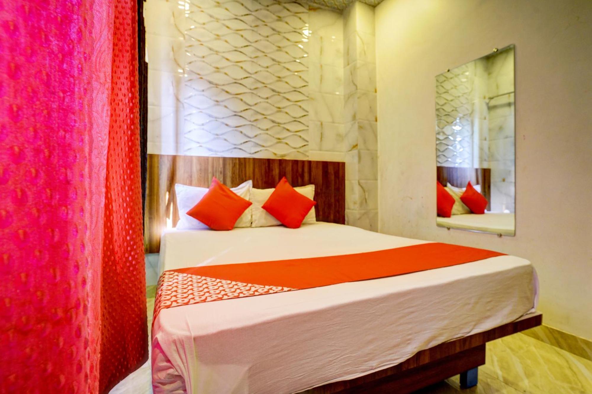 Hotel Aga Begs Mumbai Exteriör bild