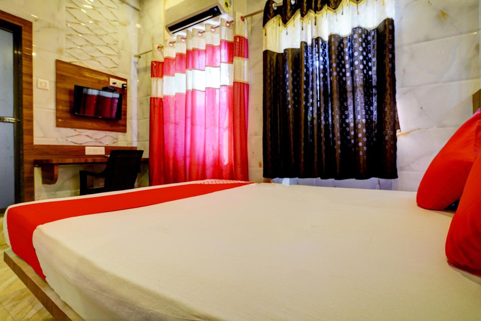 Hotel Aga Begs Mumbai Exteriör bild