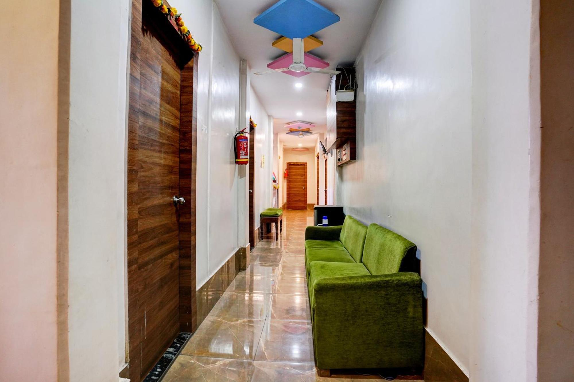 Hotel Aga Begs Mumbai Exteriör bild