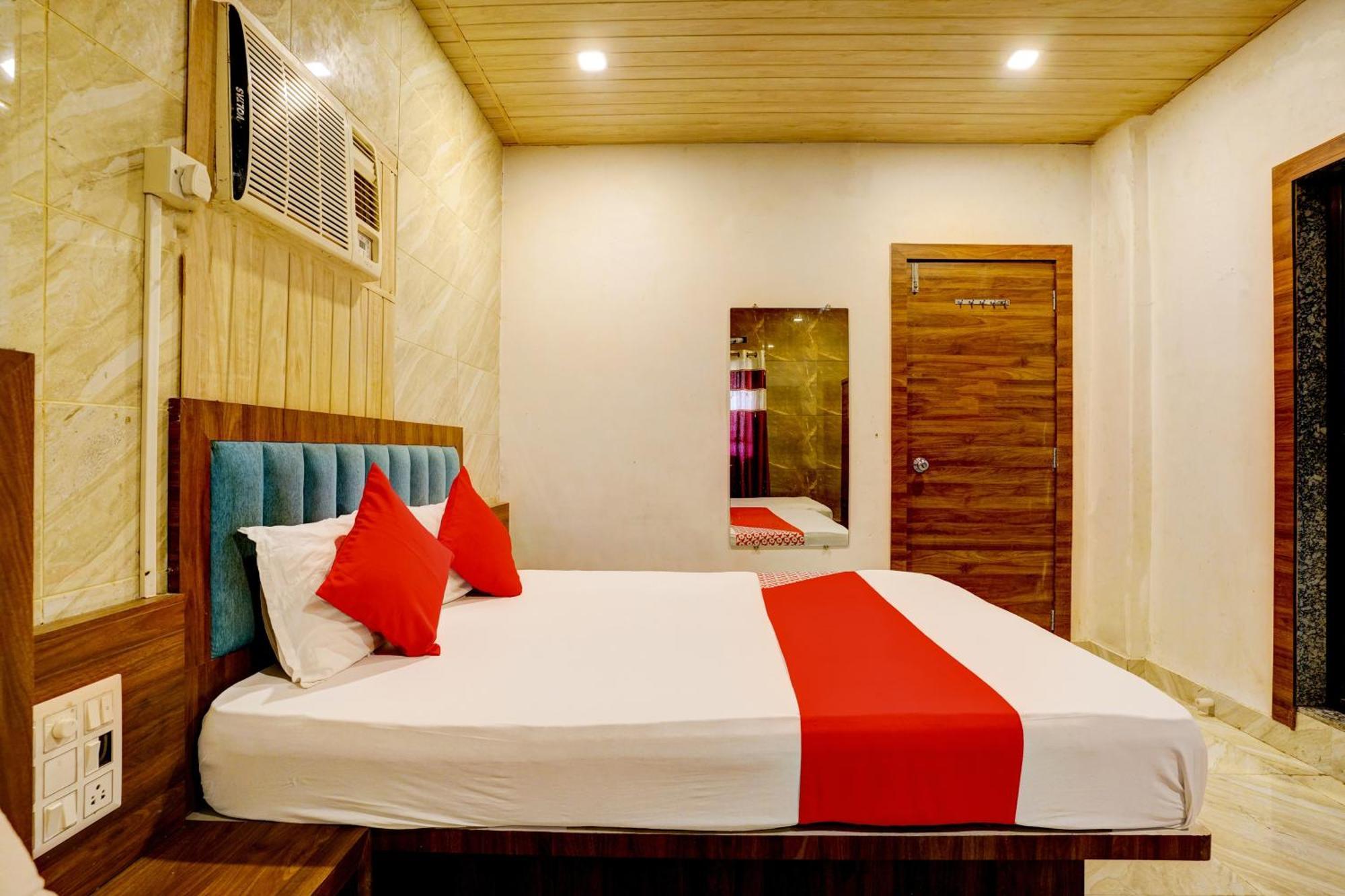 Hotel Aga Begs Mumbai Exteriör bild