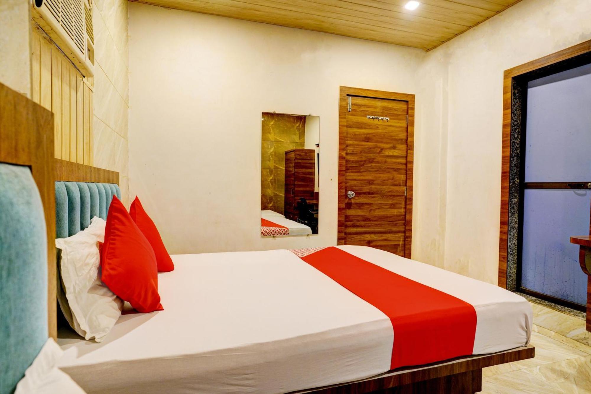 Hotel Aga Begs Mumbai Exteriör bild
